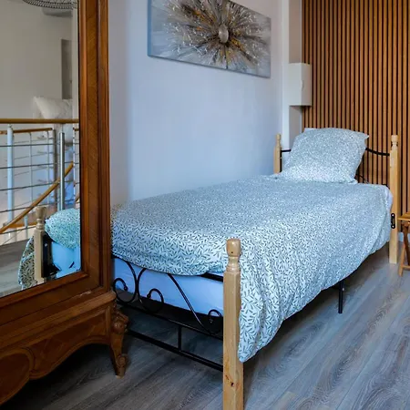 Situe Au Coeur Des Belles Ruelles Sablaises - 5 Pers * لي سابلِ دولونْ